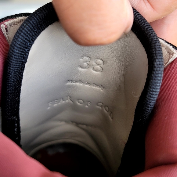 Fear of God military boot US 7.5 women or US 6 Men - Picture 3 of 8